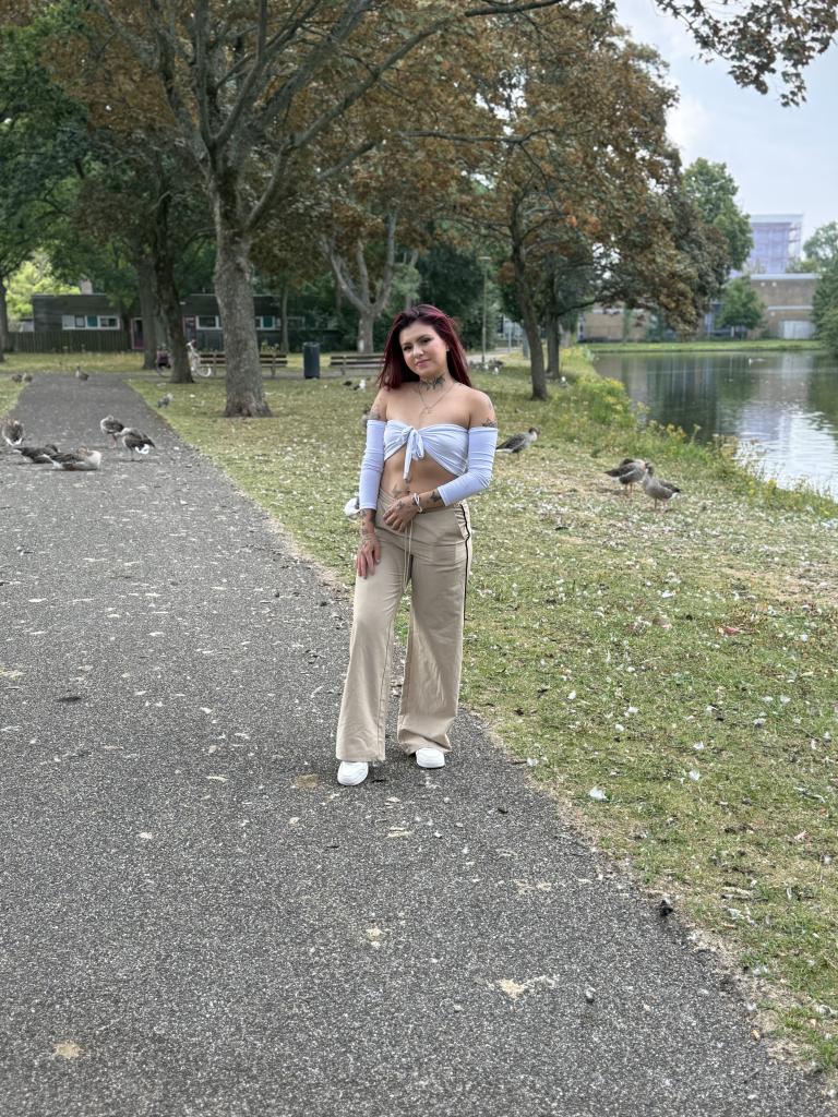 602641991: Chica busca chico en Cáceres