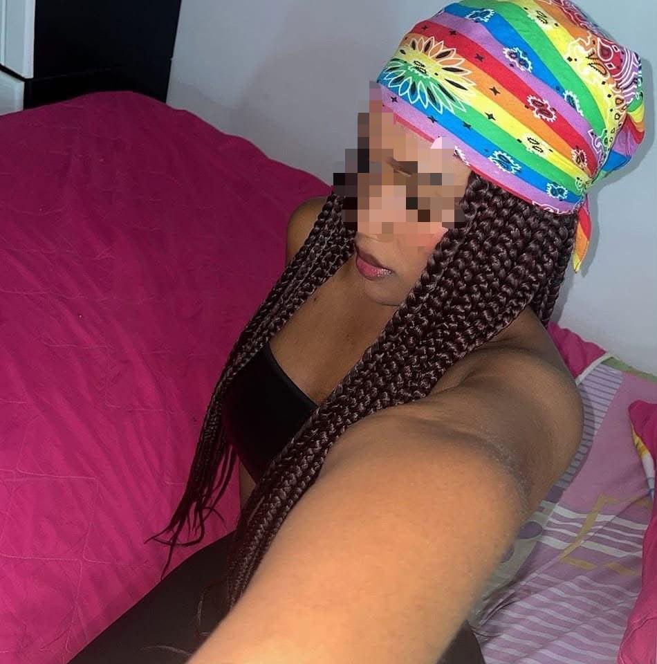 685025393: Chica busca chico en Málaga
