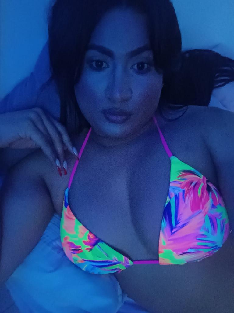 672807962: Transexual en Huelva