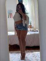 623546583: Chica busca chico en Barcelona