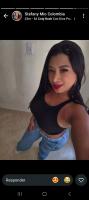 631707403: Chica busca chico en Barcelona