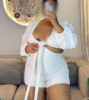 641544038: Chica busca chico en Badajoz