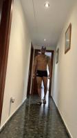 614735409: Chico busca chica en León