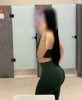 613956757: Chica busca chico en Barcelona