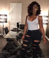 613837388: Chica busca chico en Cádiz