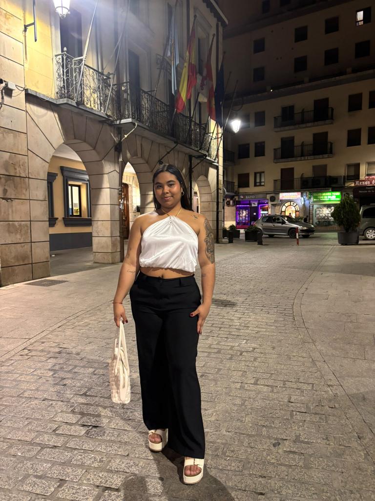 Chica busca chico en Castellón: Chica busca chico