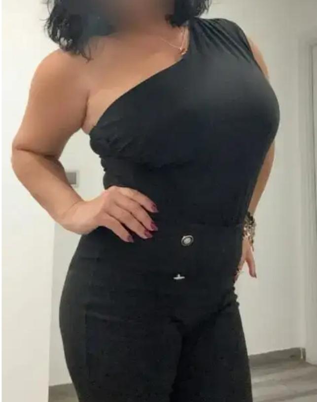 Chica busca chico en Tenerife: 