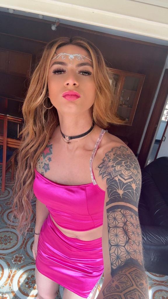 634380387: Travesti en Barcelona