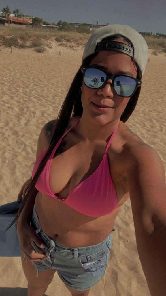 Chica busca chico en Cádiz: 