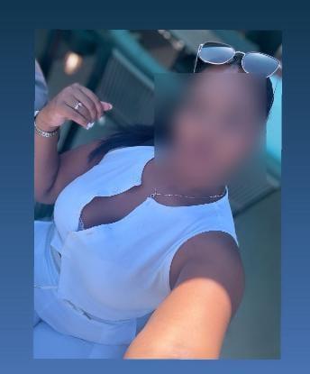 Chica busca chico en Gerona: 