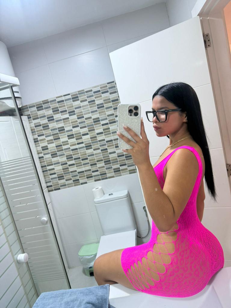 Chica busca chico en Tenerife: 