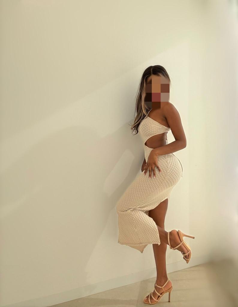 647048954: Chica busca chico en Mallorca