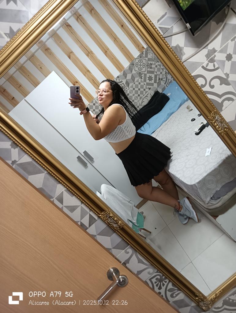 613647599: Chica busca chico en Alicante