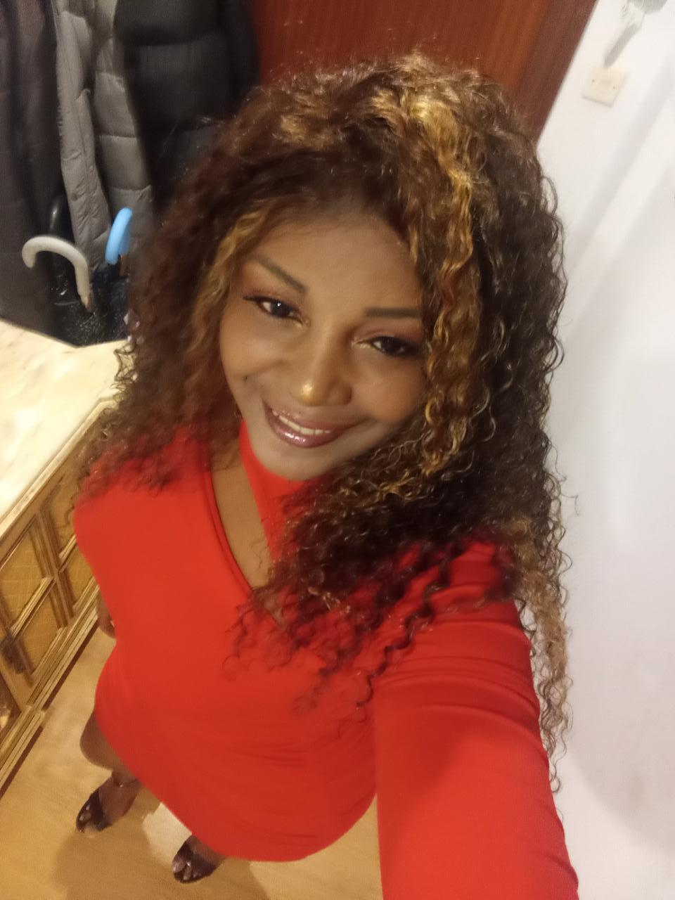 Chica busca chico en La Rioja: 