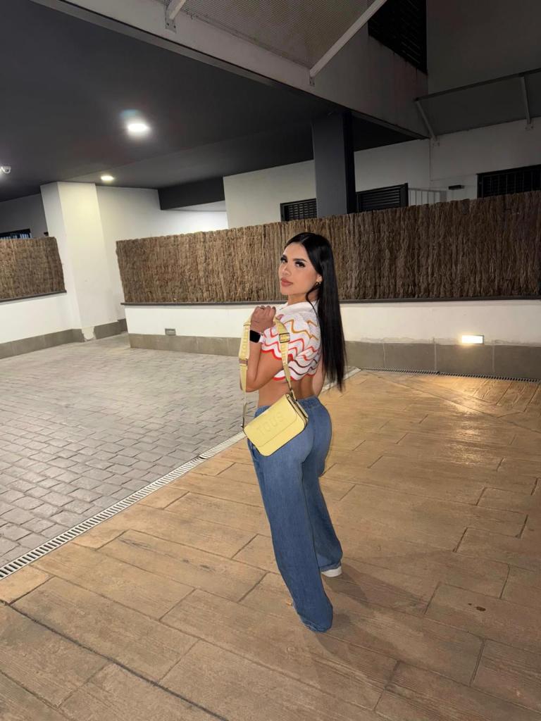 Chica busca chico en Alicante: 