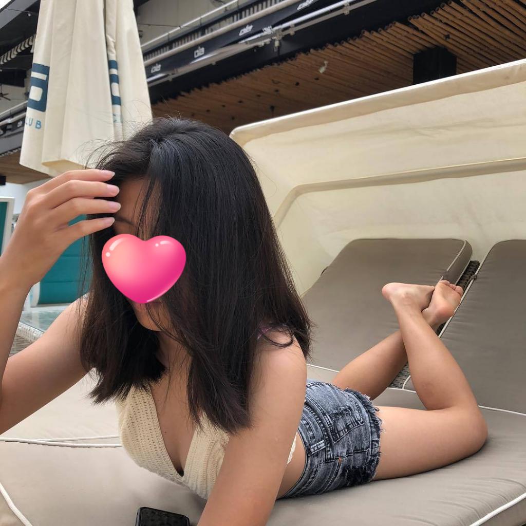 Chica busca chico en Granada: 