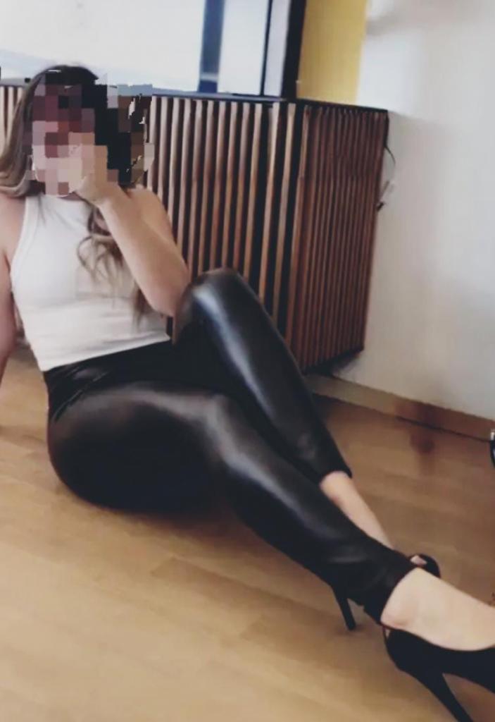 Chica busca chico en Segovia: 