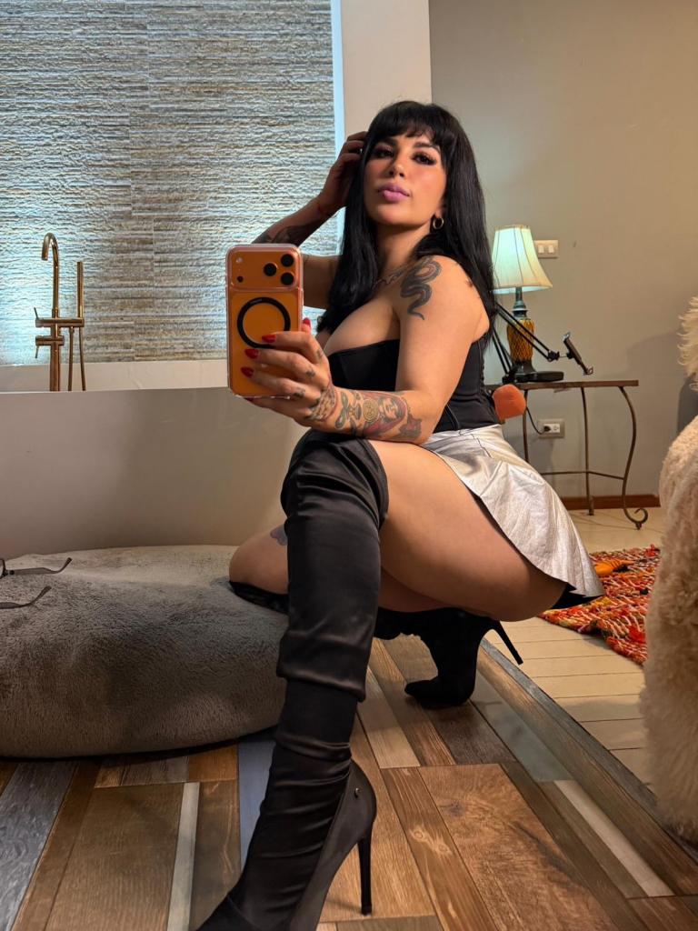 Chica busca chico en Murcia: 