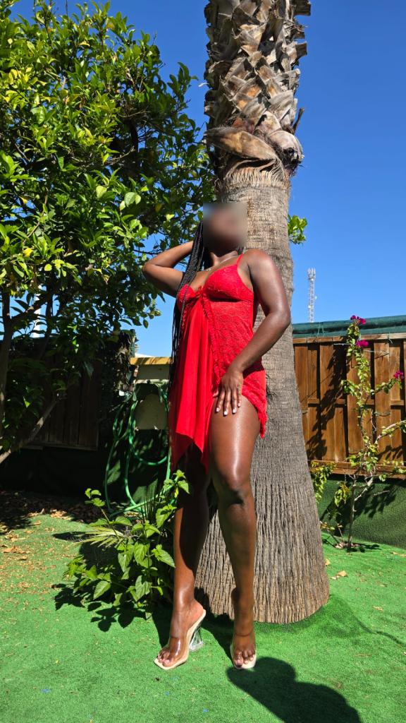 613487920: Chica busca chico en Alicante