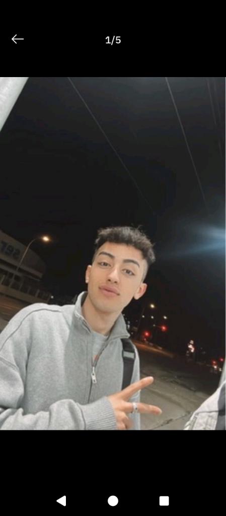 Chico busca chica en Málaga: 