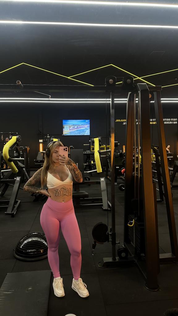 Chica busca chico en Barcelona: 