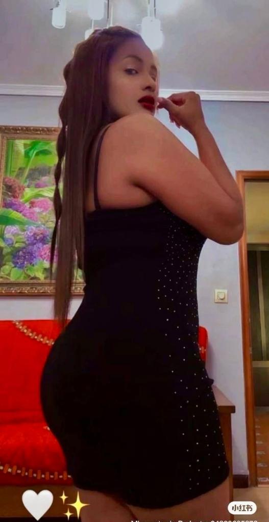 620705242: Chica busca chico en Pontevedra
