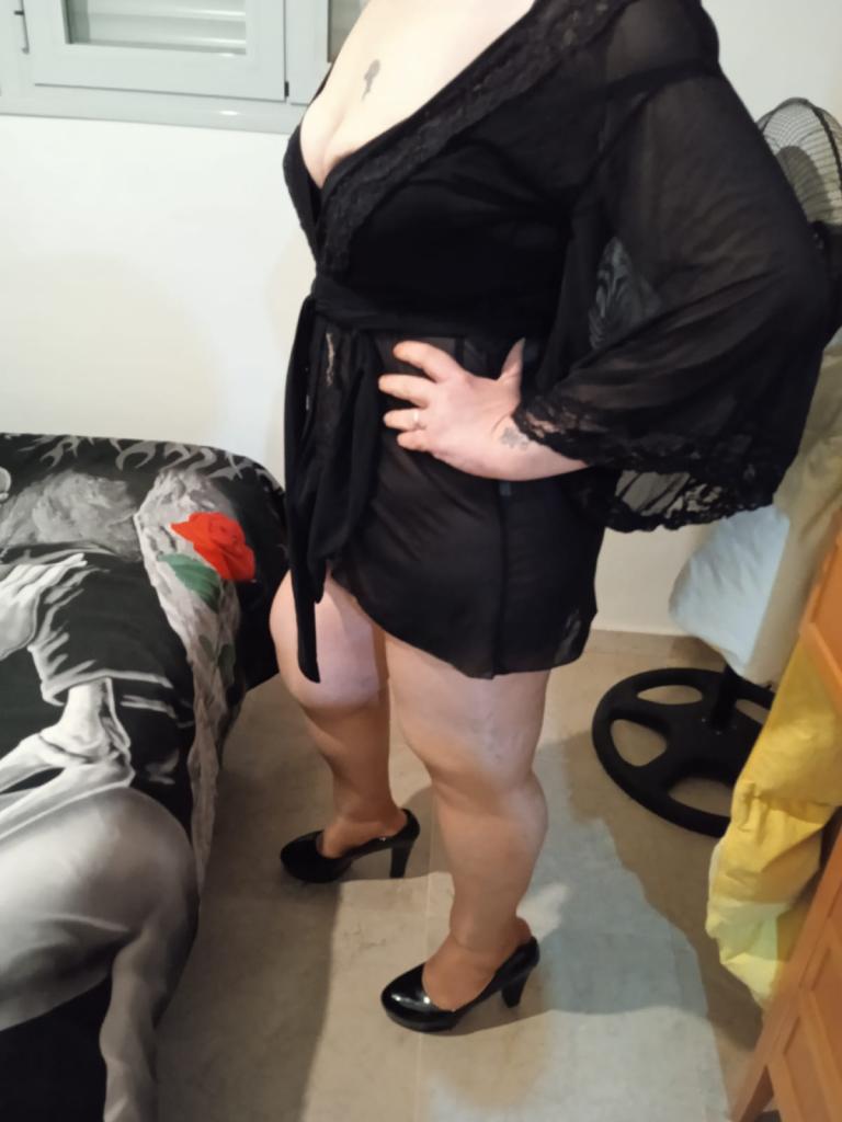 Chica busca chico en Sevilla: 