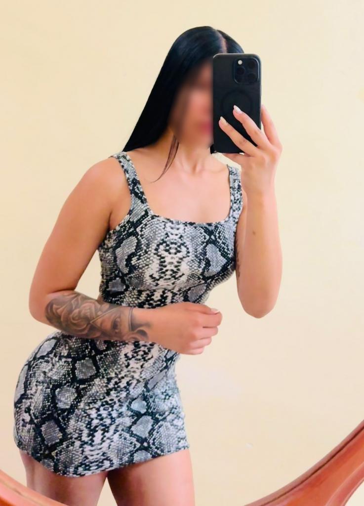 Chica busca chico en Tenerife: 