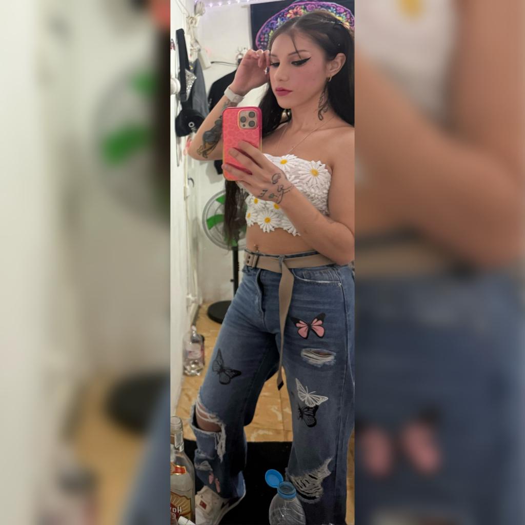 695284067: Travesti en Barcelona