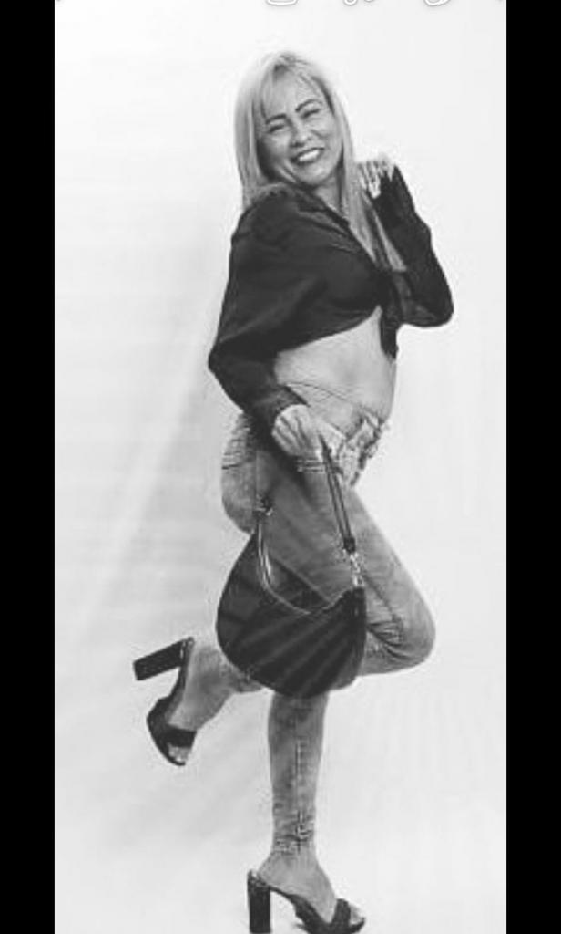 Chica busca chico en Tenerife: 