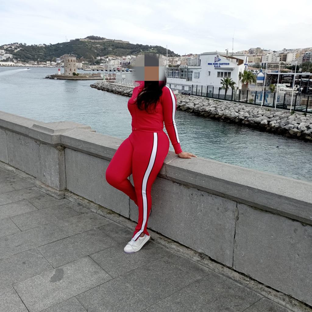 Chica busca chico en Ceuta: 