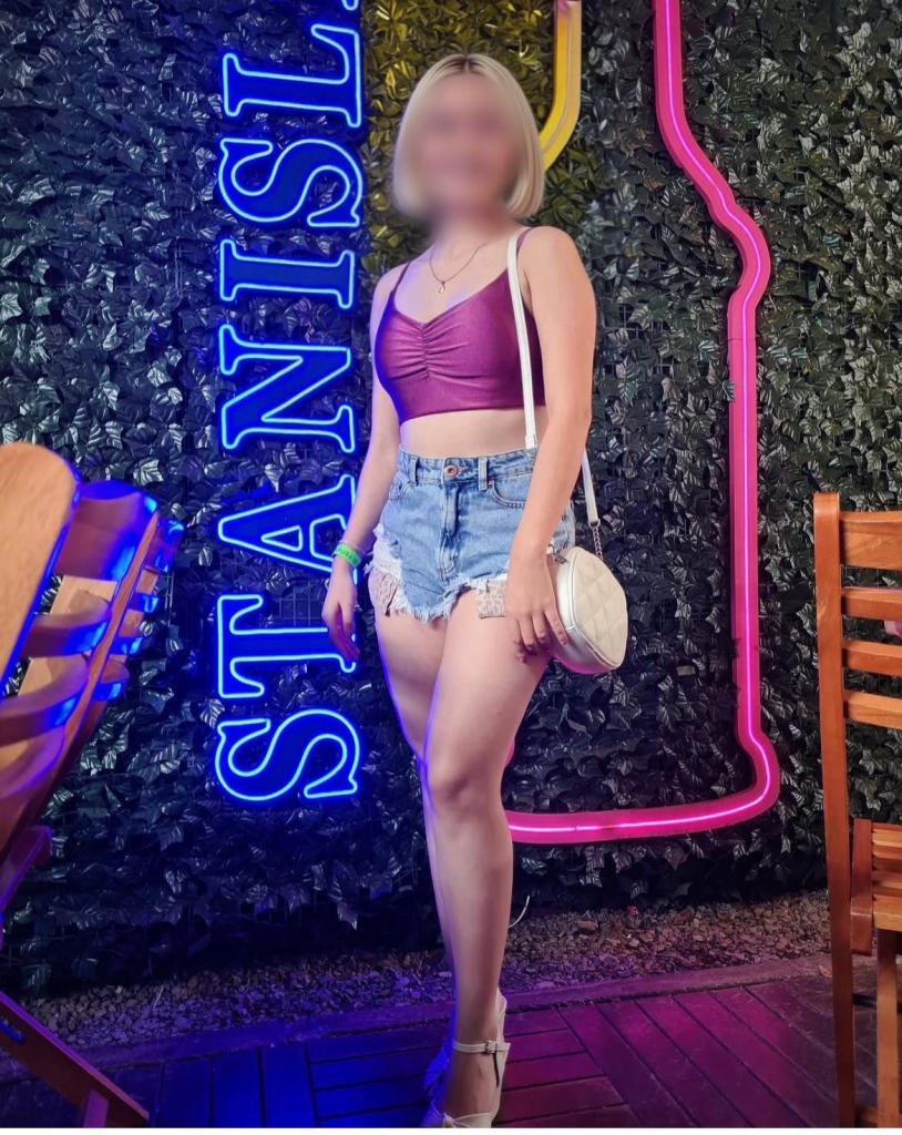 Chica busca chico en Sevilla: 