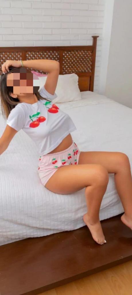 Chica busca chico en Tenerife: 