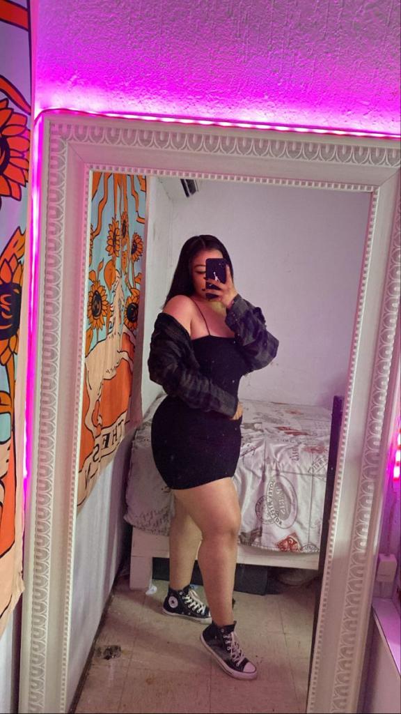 Chica busca chico en Barcelona: Chica busca chico