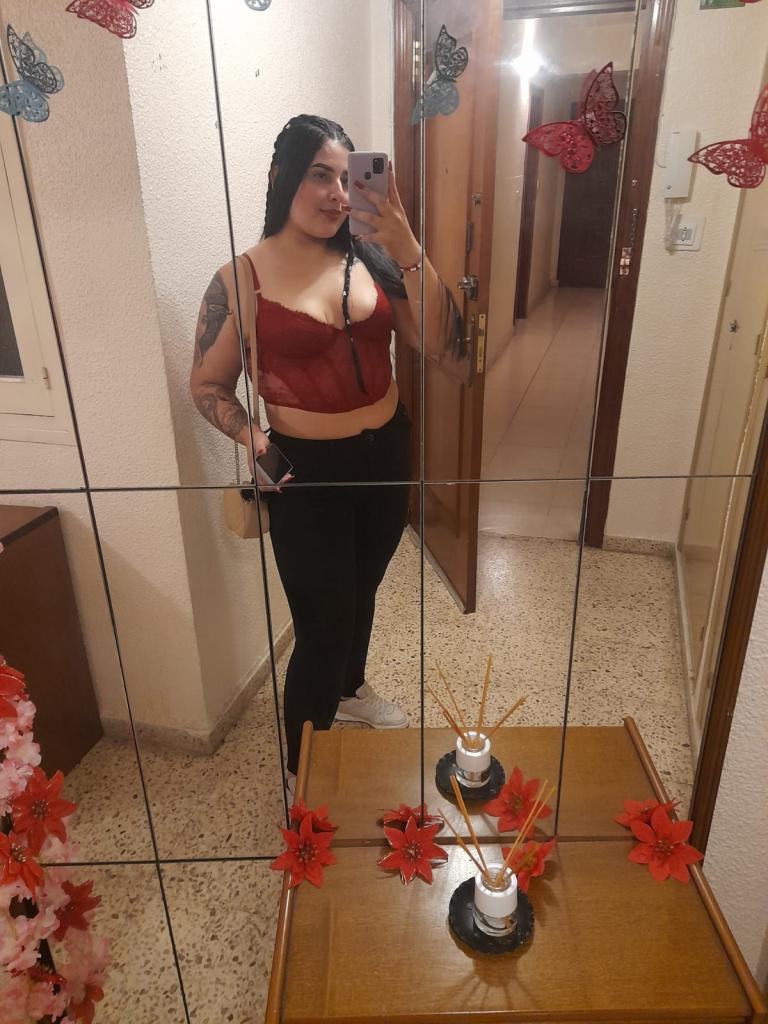 Chica busca chico en Alicante: 