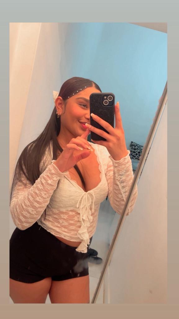 642963995: Chica busca chico en Madrid
