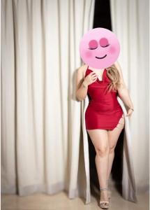 643226705: Chica busca chico en Pontevedra