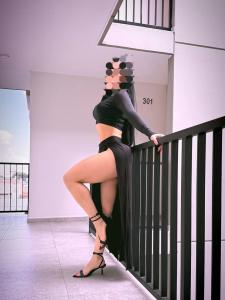 672575105: Chica busca chico en Badajoz