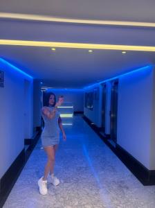 685804571: Chica busca chico en Lérida