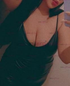 643799467: Chica busca chico en Málaga