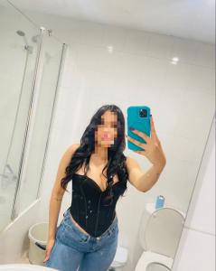 615593351: Chica busca chico en Granada