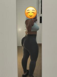 624907289: Chica busca chico en Madrid
