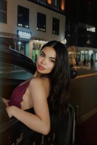 641054655: Chica busca chico en Sevilla