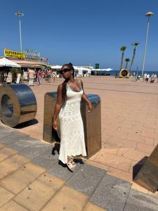 634186303: Chica busca chico en Las Palmas