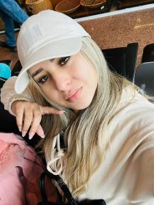 674051568: Chica busca chico en Barcelona