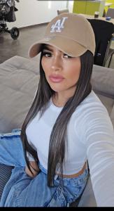 613845340: Chica busca chico en Valencia