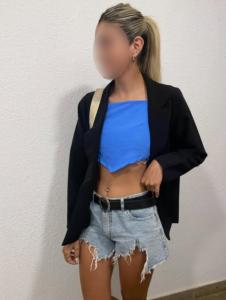613699623: Chica busca chico en Madrid