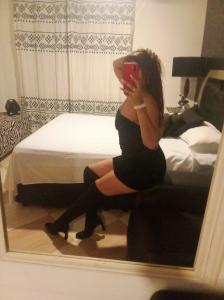 631935926: Chica busca chico en Almería