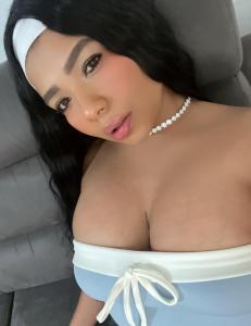 647007332: Chica busca chico en Sevilla