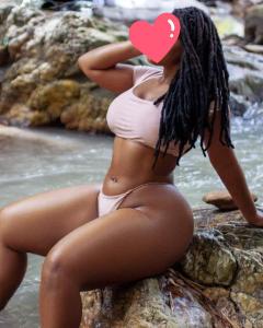 602672147: Chica busca chico en Navarra